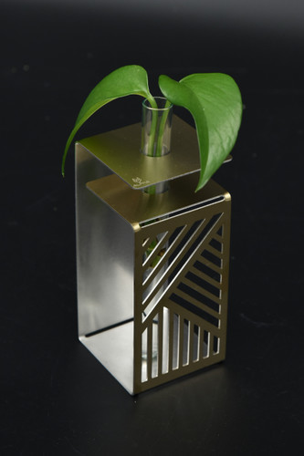 گلدان استیل آلفا مدل سارا وکلارا (گیفت تبلیغاتی)